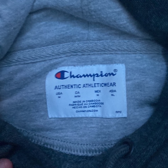 Grey champion hoodie - Picture 2 of 2